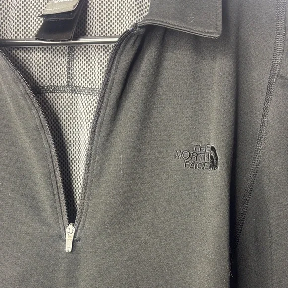 The North Face Womens Quarter Zip Athletic Top XL Black Short Sleeve - Picture 8 of 9